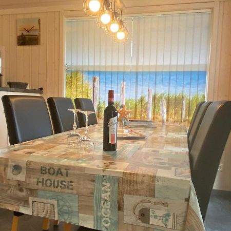 Ferienhaus Meerzeit Schweiburg Екстериор снимка