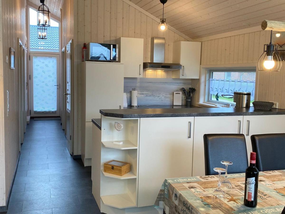 Ferienhaus Meerzeit Schweiburg Екстериор снимка